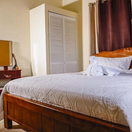 Ivs Bed And Breakfast Κίνγκστον Εξωτερικό φωτογραφία
