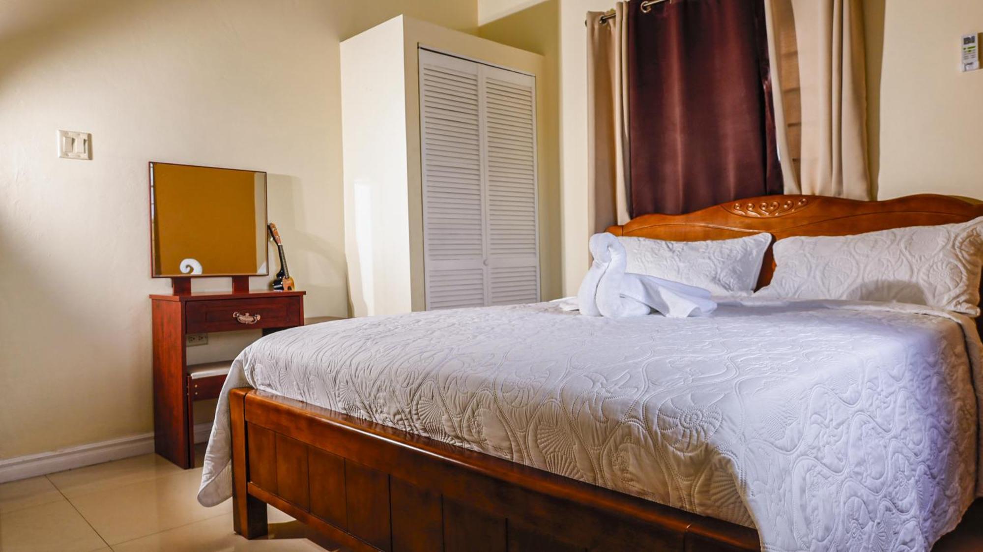 Ivs Bed And Breakfast Κίνγκστον Εξωτερικό φωτογραφία